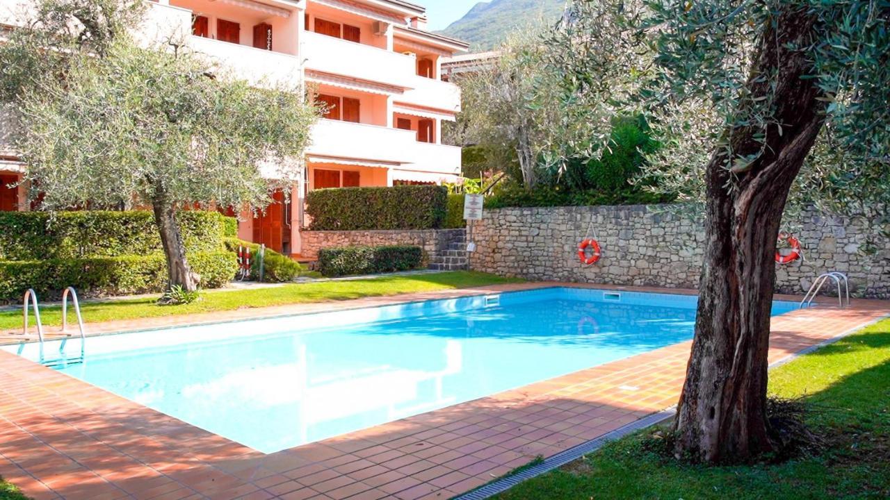 Ulivi Beth'S House Apartment Brenzone sul Garda Exterior photo